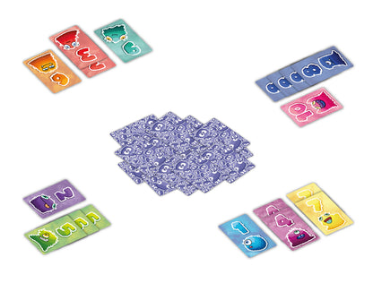 Cartas del juego de cartas Pelusas sobre fondo blanco mostrando monstruos peludos