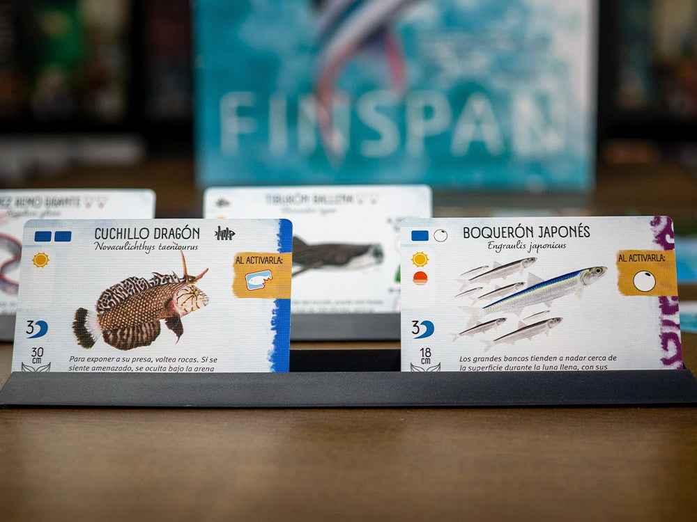 Cartas Cuchillo Dragón y Boquerón Japonés de Finspan mostrando efectos y profundidad