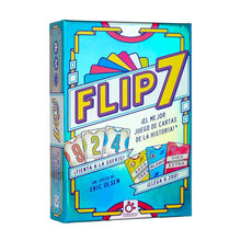 Caja del juego de cartas Flip 7 con diseño colorido azul, amarillo y rosa