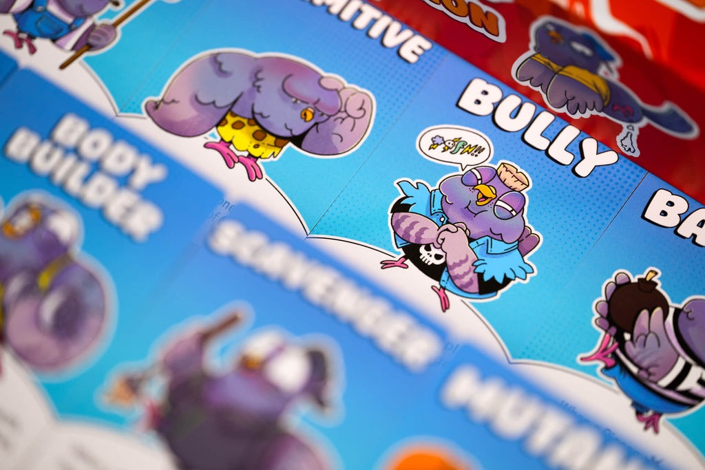 Tarjetas de personajes Body Builder, Scavenger y Mutant del juego Pigeon Explosion