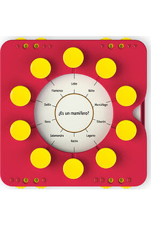 Vista cenital del tablero SMART 10 mostrando pregunta sobre mamíferos y opciones