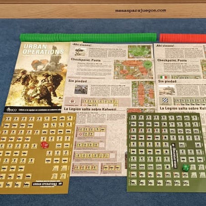 Componentes del juego de mesa Urban Operations 2ª Edición con tableros y contadores
