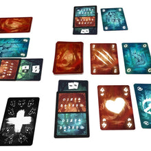Cartas de deducción Amarok con ilustraciones de animales y símbolos