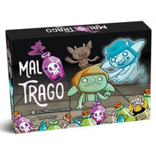 Caja del juego de cartas Mal Trago con ilustración de goblins y pociones