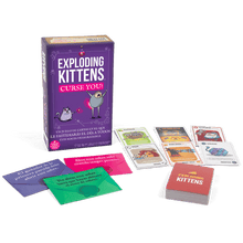 Exploding Kittens Curse You! caja de juego de cartas con hechizos y sobres secretos