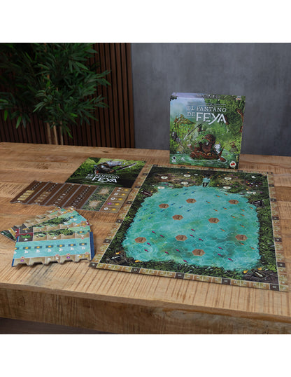 Tablero principal hexagonal del juego de mesa El Pantano de Feya sobre mesa de madera
