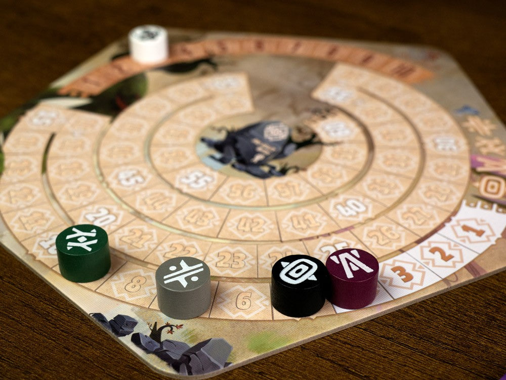 Tablero octogonal juego de mesa El Valle de la Eternidad con fichas y criatura central