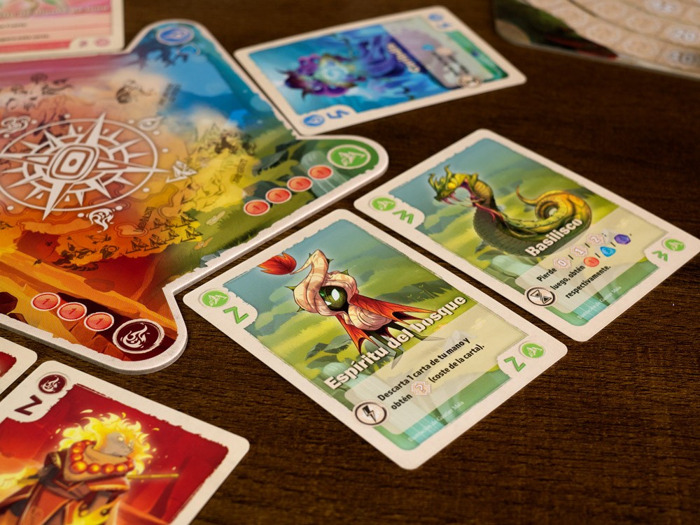 Cartas Espíritu del bosque y Basilisco juego de mesa El Valle de la Eternidad detalle