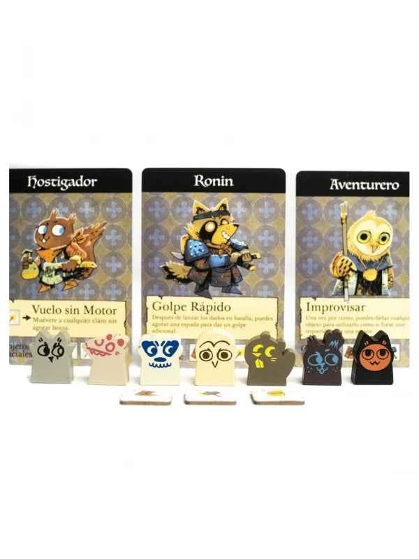 Figuras de madera Root Vagabundo Hostigador Ronin Aventurero con cartas de juego